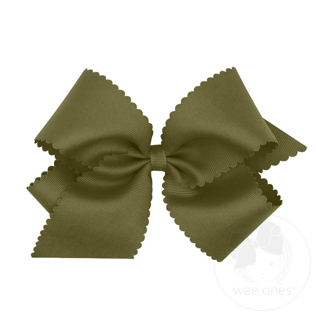 Sage Scalloped Edge Bow