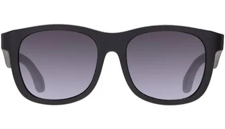 Polarized Jet Black Navigators